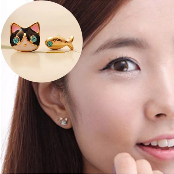 🐈 🐠Cat & Fish Whimsical Mismatched Earrings🐈 🐠 - Picture 8 of 8